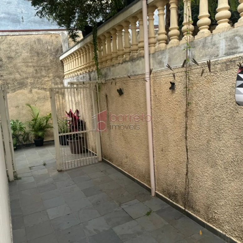 CASA À VENDA NO RECANTO QUARTO CENTENÁRIO EM JUNDIAÍ/SP