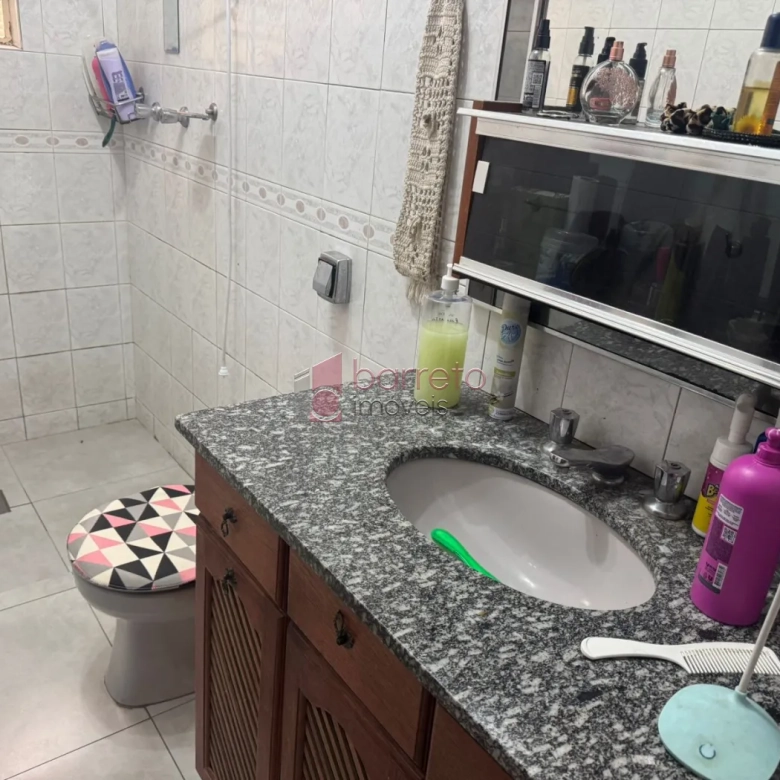 CASA À VENDA NO RECANTO QUARTO CENTENÁRIO EM JUNDIAÍ/SP