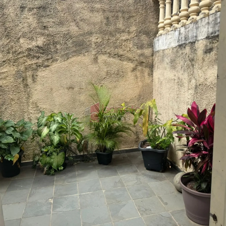 CASA À VENDA NO RECANTO QUARTO CENTENÁRIO EM JUNDIAÍ/SP
