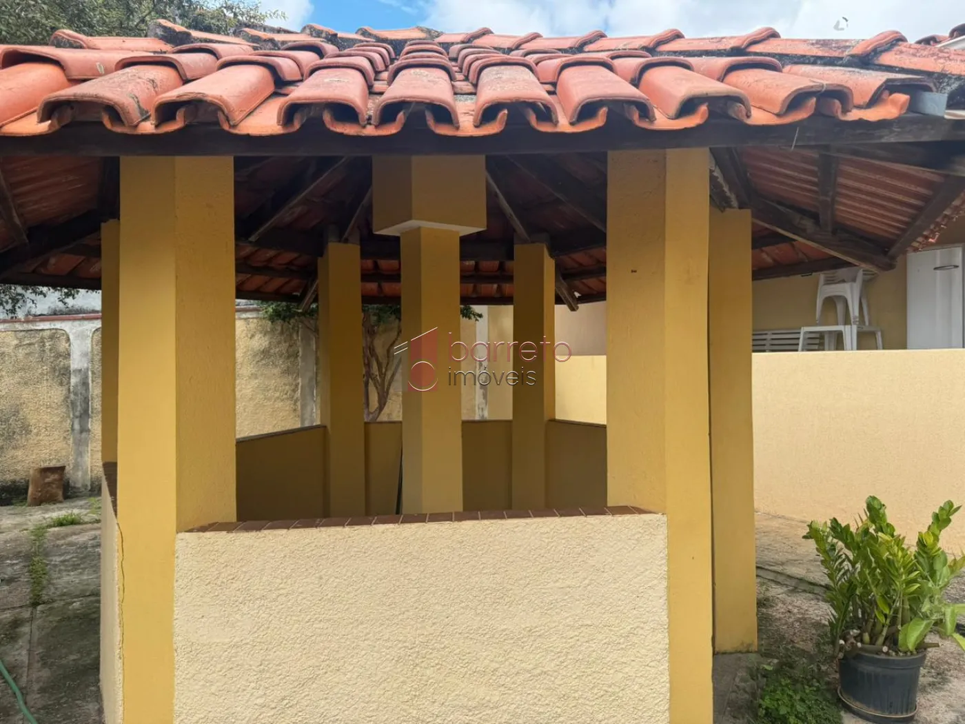CASA À VENDA NO RECANTO QUARTO CENTENÁRIO EM JUNDIAÍ/SP