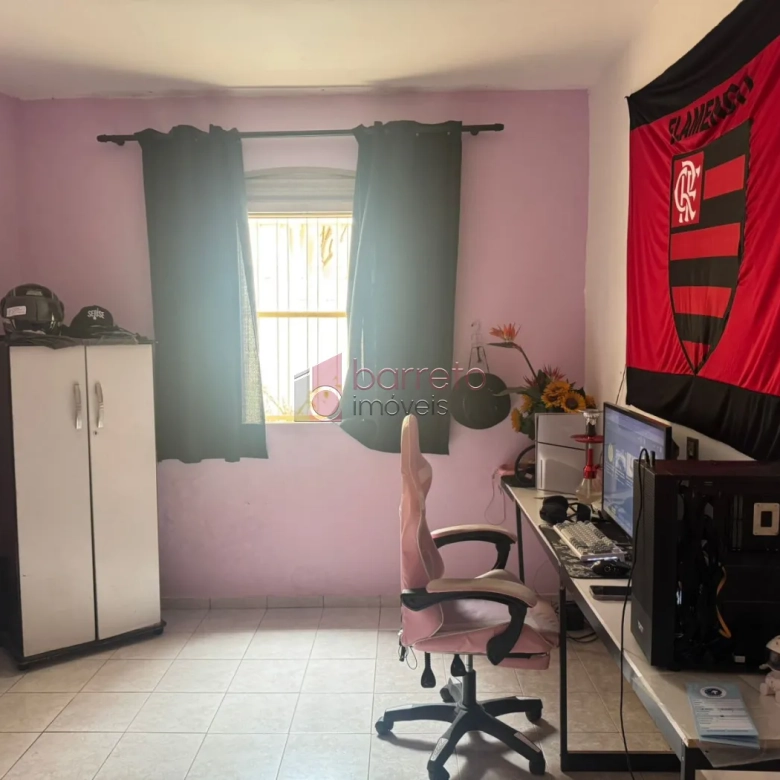 CASA À VENDA NO RECANTO QUARTO CENTENÁRIO EM JUNDIAÍ/SP