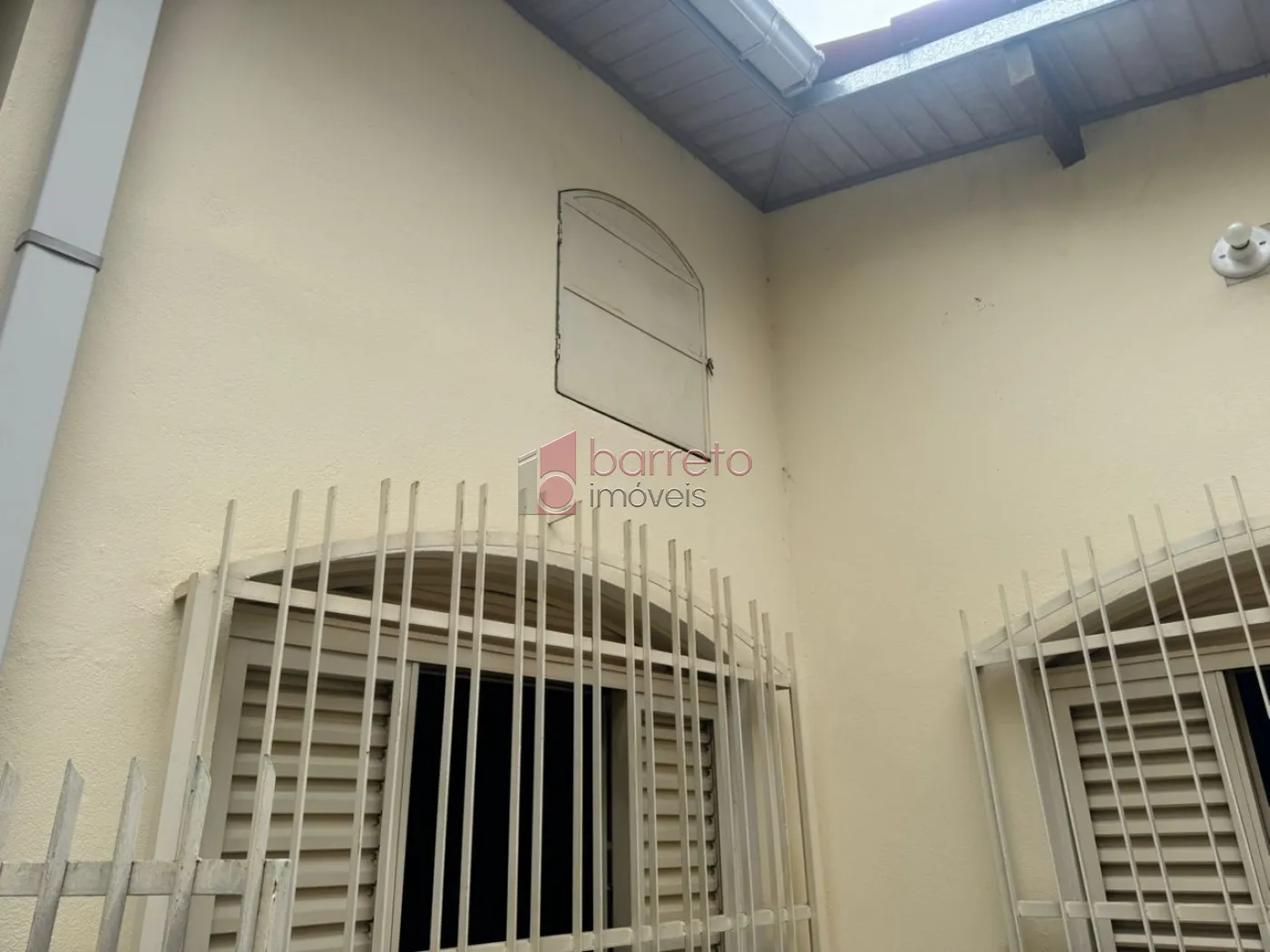CASA À VENDA NO RECANTO QUARTO CENTENÁRIO EM JUNDIAÍ/SP