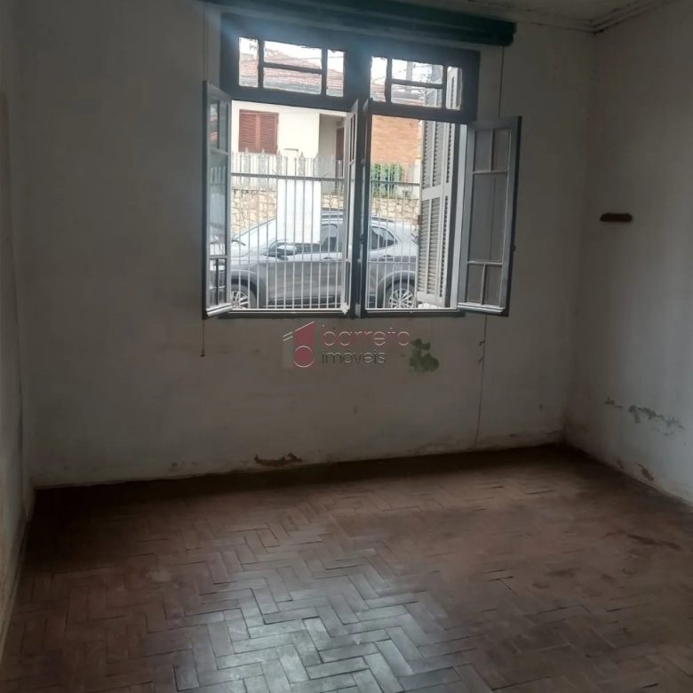 CASA Á VENDA NA RUA BOM JESUS DE PIRAPORA – VIANELO/BONFIGLIOLI – JUNDIAÍ/SP
