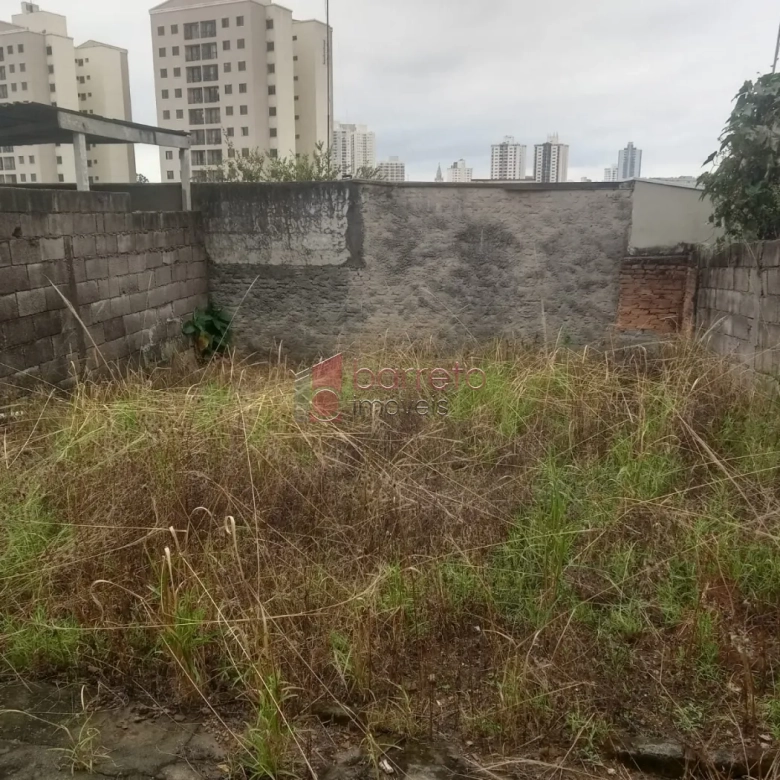 CASA Á VENDA NA RUA BOM JESUS DE PIRAPORA – VIANELO/BONFIGLIOLI – JUNDIAÍ/SP