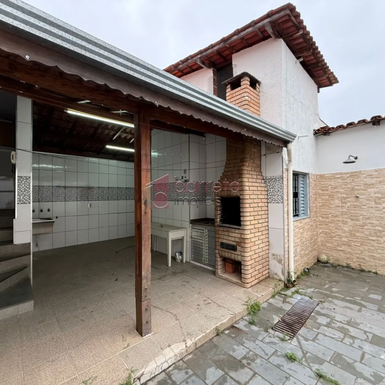 SOBRADO COM EDÍCULA PARA VENDA E LOCAÇÃO NA VILA APARECIDA – JUNDIAÍ/SP