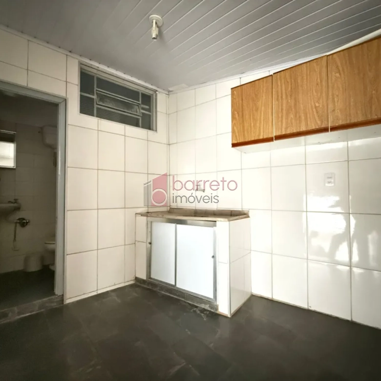 SOBRADO COM EDÍCULA PARA VENDA E LOCAÇÃO NA VILA APARECIDA – JUNDIAÍ/SP