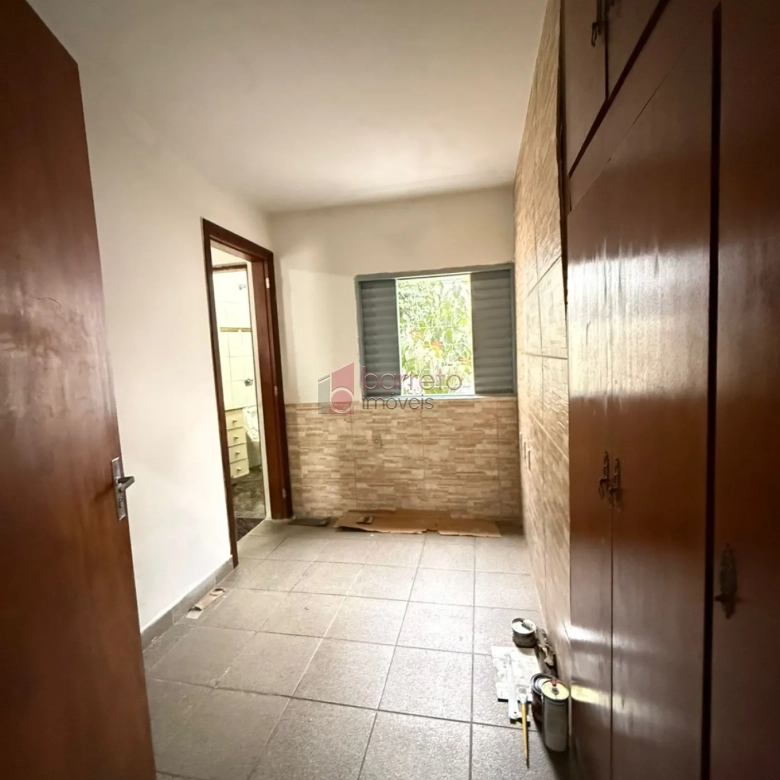 SOBRADO COM EDÍCULA PARA VENDA E LOCAÇÃO NA VILA APARECIDA – JUNDIAÍ/SP