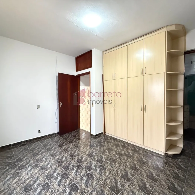 SOBRADO COM EDÍCULA PARA VENDA E LOCAÇÃO NA VILA APARECIDA – JUNDIAÍ/SP