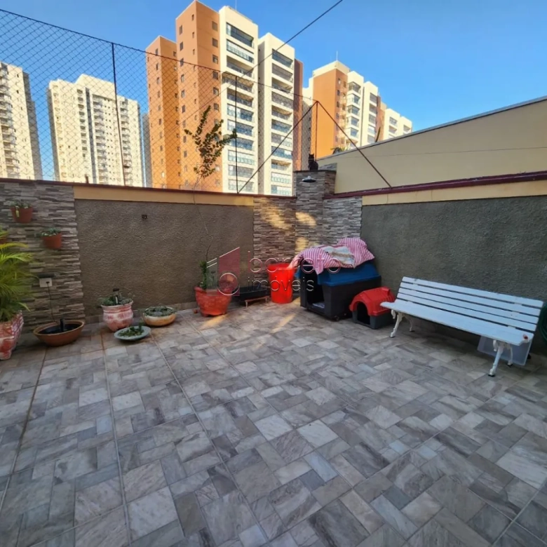 CASA À VENDA NO BAIRRO VILA BELA II EM JUNDIAÍ/SP