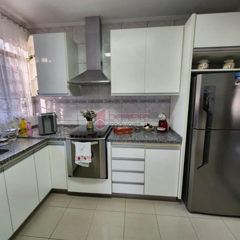 CASA À VENDA NO BAIRRO VILA BELA II EM JUNDIAÍ/SP
