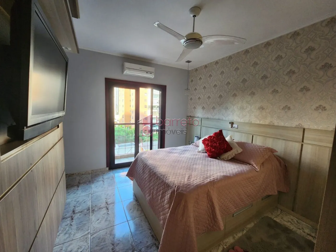 CASA À VENDA NO BAIRRO VILA BELA II EM JUNDIAÍ/SP