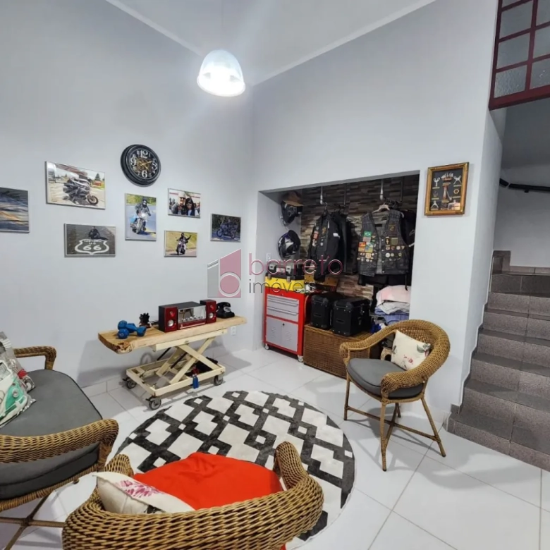 CASA À VENDA NO BAIRRO VILA BELA II EM JUNDIAÍ/SP