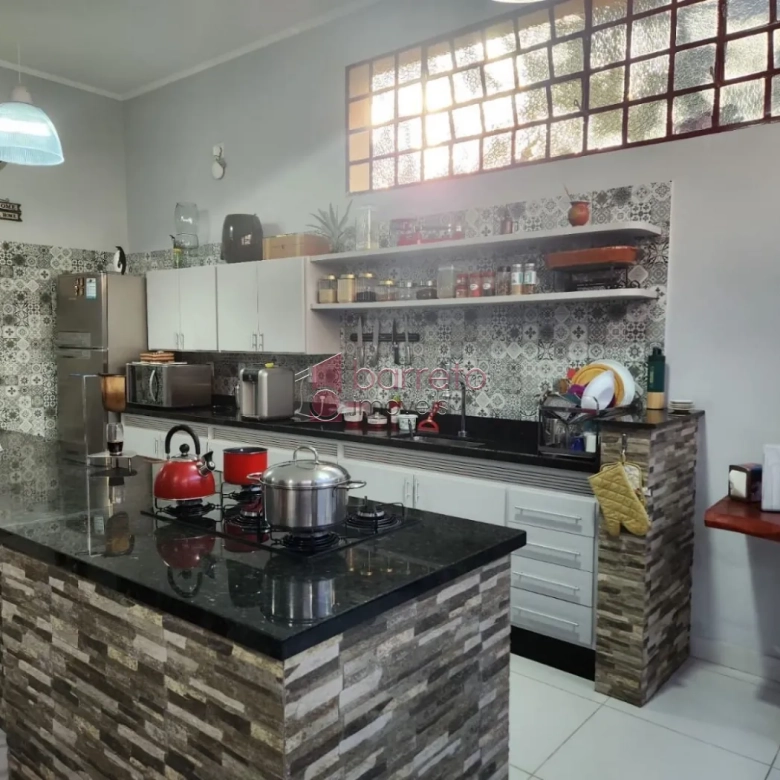 CASA À VENDA NO BAIRRO VILA BELA II EM JUNDIAÍ/SP
