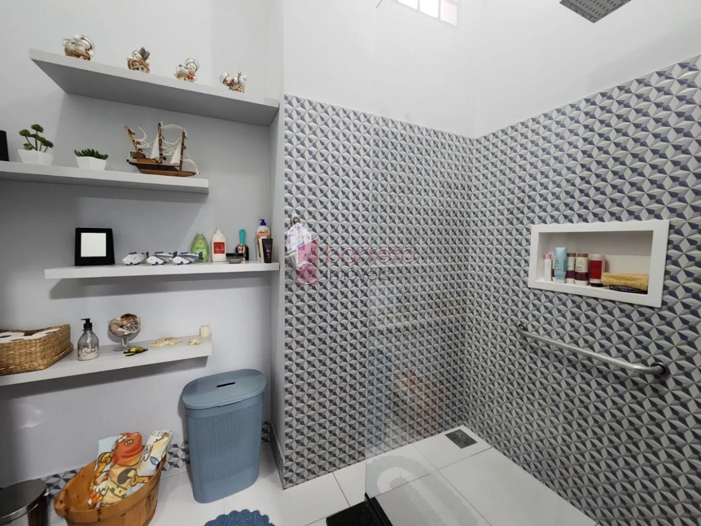 CASA À VENDA NO BAIRRO VILA BELA II EM JUNDIAÍ/SP