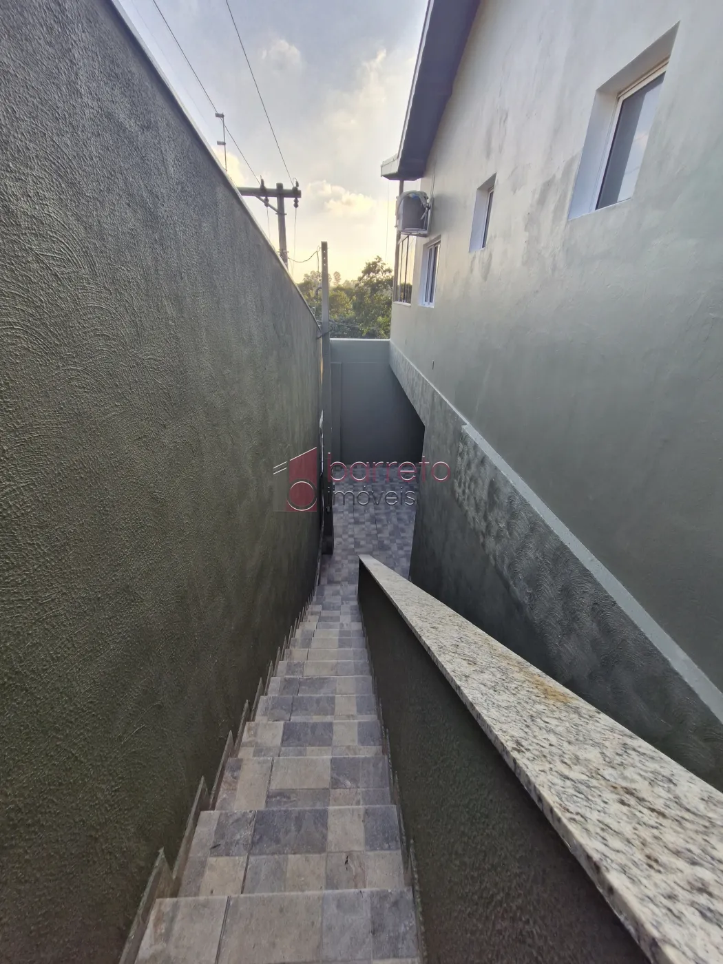 CASA PARA LOCAÇÃO E VENDA NO BAIRRO CAXAMBU – JUNDIAÍ/SP