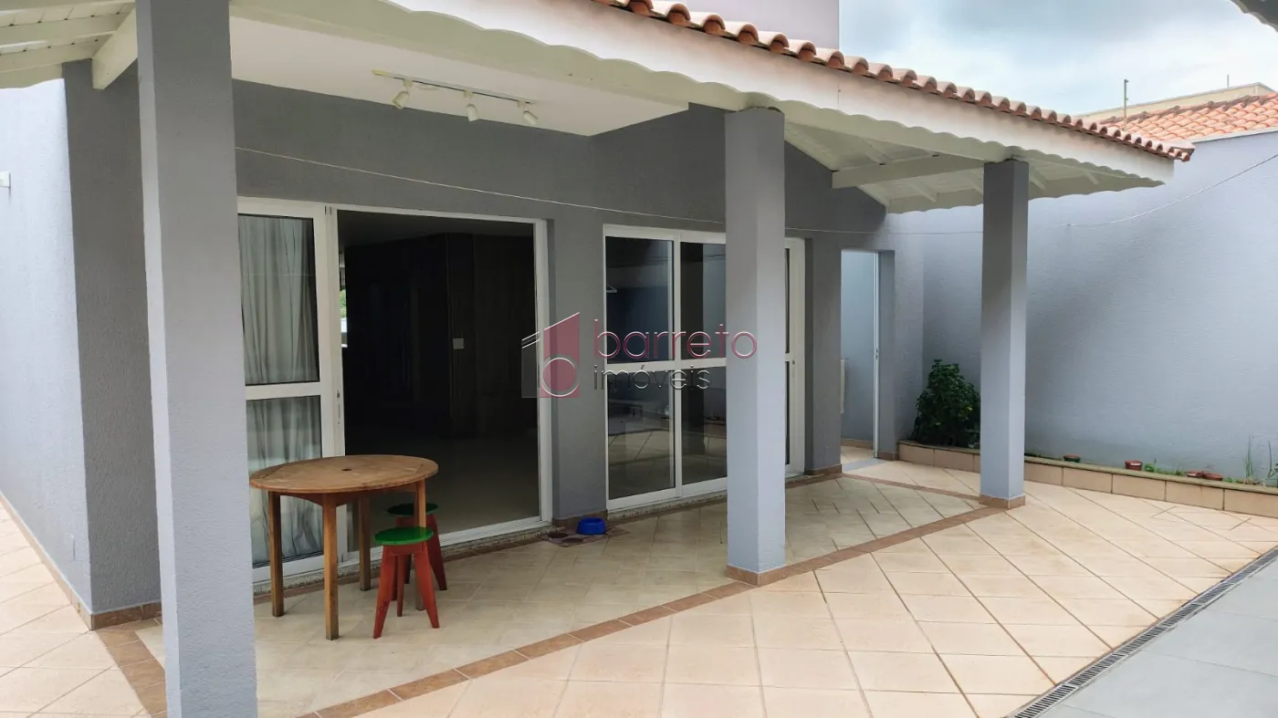 SOBRADO COM 03 DORMITÓRIOS À VENDA NO BAIRRO CIDADE NOVA – JUNDIAÍ/SP