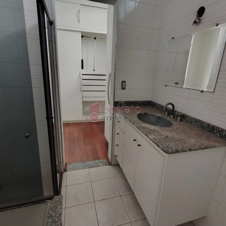SOBRADO COM 05 DORMITÓRIOS À VENDA NO JARDIM SAMAMBAIA – JUNDIAÍ/SP