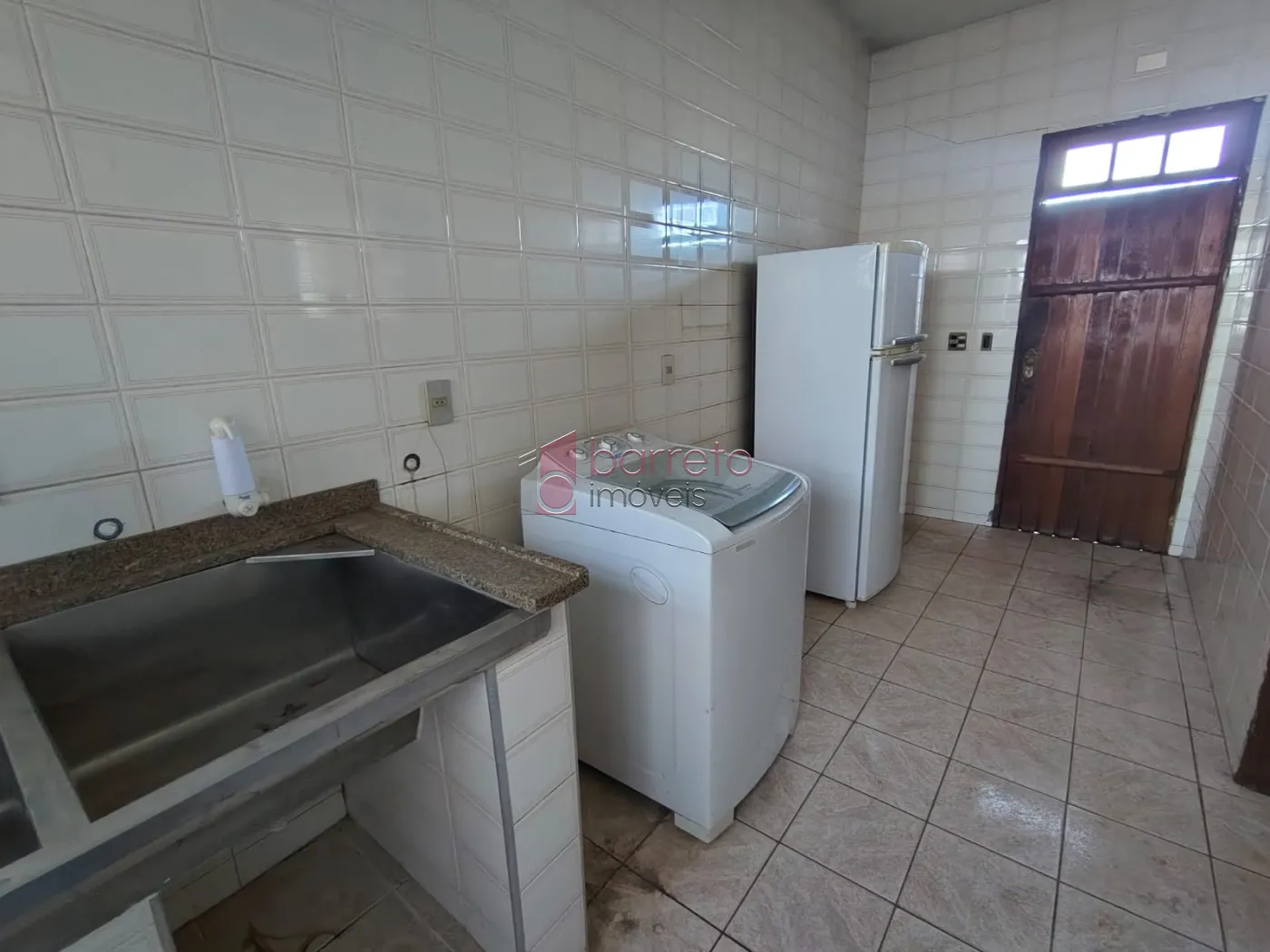 SOBRADO COM 05 DORMITÓRIOS À VENDA NO JARDIM SAMAMBAIA – JUNDIAÍ/SP