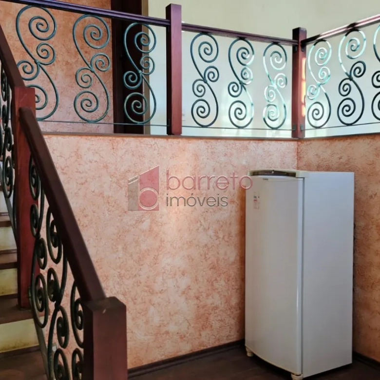 SOBRADO COM 05 DORMITÓRIOS À VENDA NO JARDIM SAMAMBAIA – JUNDIAÍ/SP