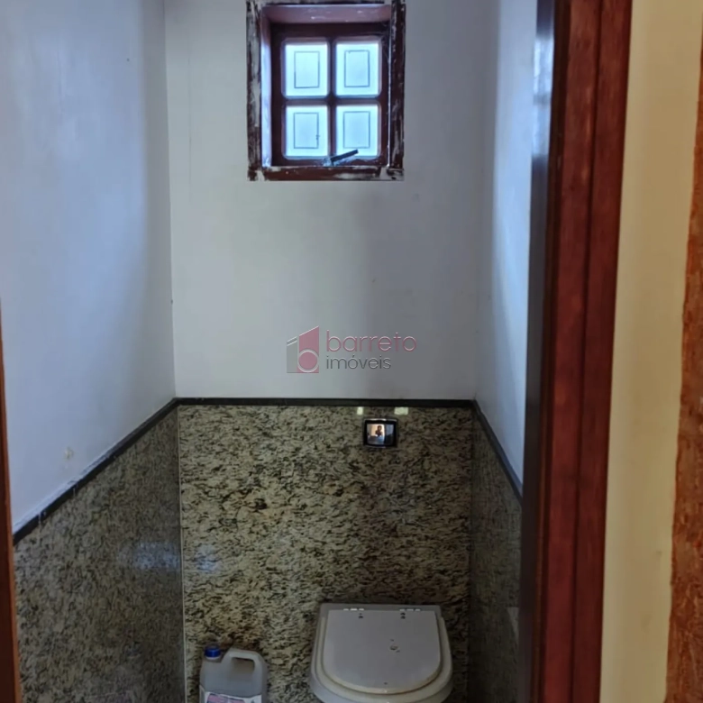 SOBRADO COM 05 DORMITÓRIOS À VENDA NO JARDIM SAMAMBAIA – JUNDIAÍ/SP