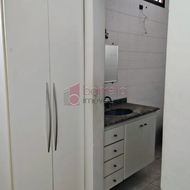 SOBRADO COM 05 DORMITÓRIOS À VENDA NO JARDIM SAMAMBAIA – JUNDIAÍ/SP