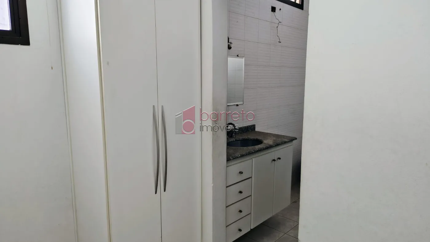 SOBRADO COM 05 DORMITÓRIOS À VENDA NO JARDIM SAMAMBAIA – JUNDIAÍ/SP