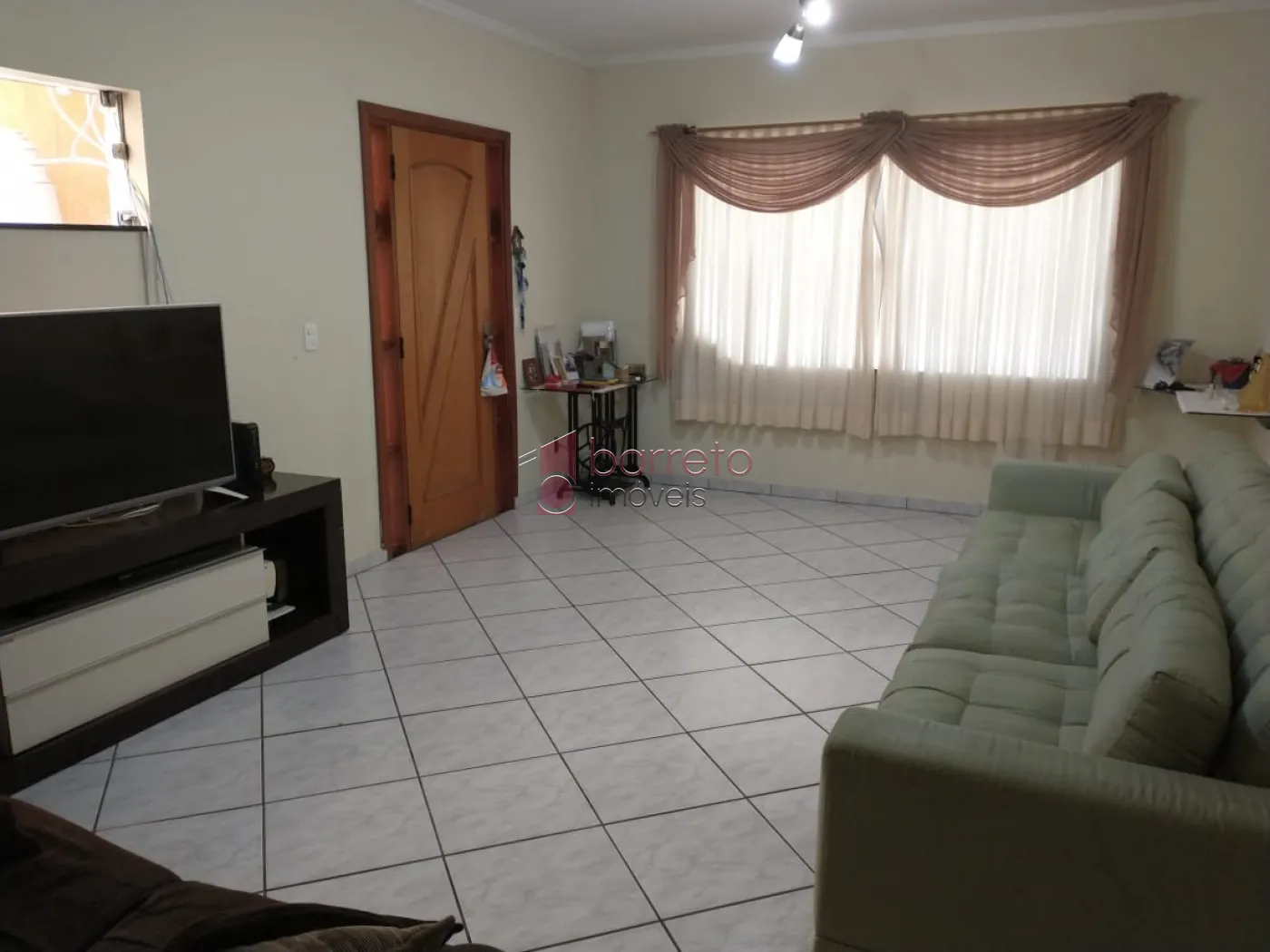 SOBRADO À VENDA NO JARDIM TULIPAS EM JUNDIAÍ/SP