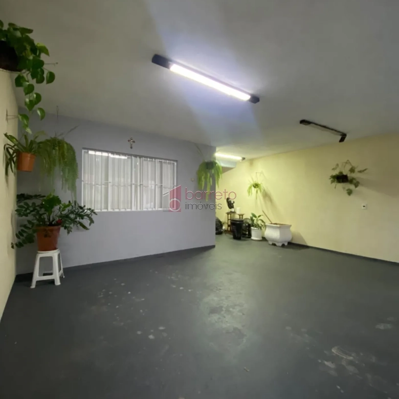 SOBRADO À VENDA NO BAIRRO TULIPAS EM JUNDIAÍ/SP