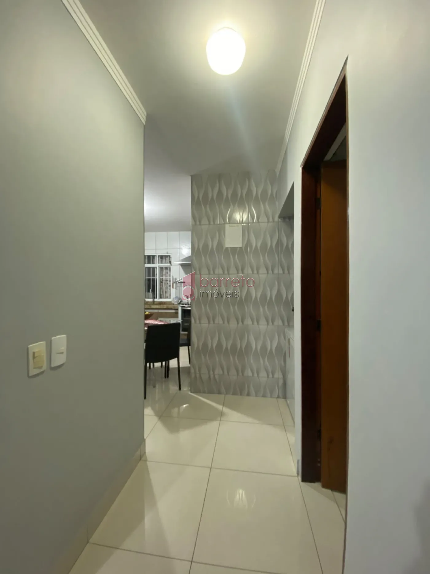 SOBRADO À VENDA NO BAIRRO TULIPAS EM JUNDIAÍ/SP