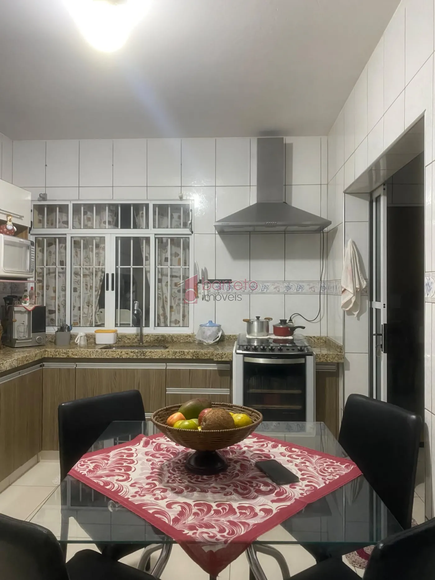 SOBRADO À VENDA NO BAIRRO TULIPAS EM JUNDIAÍ/SP