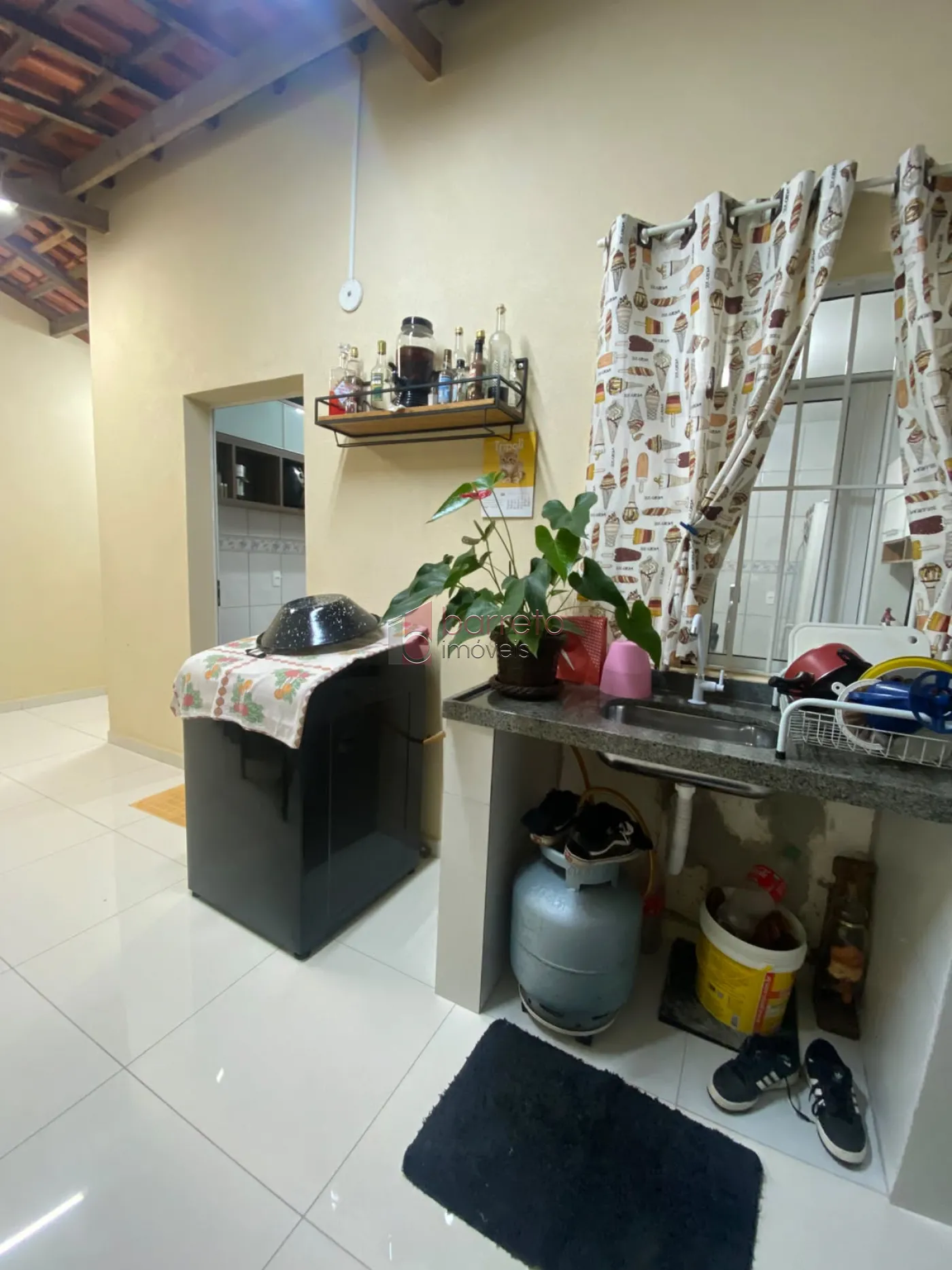 SOBRADO À VENDA NO BAIRRO TULIPAS EM JUNDIAÍ/SP