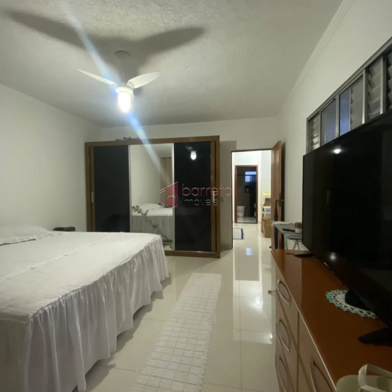 SOBRADO À VENDA NO BAIRRO TULIPAS EM JUNDIAÍ/SP
