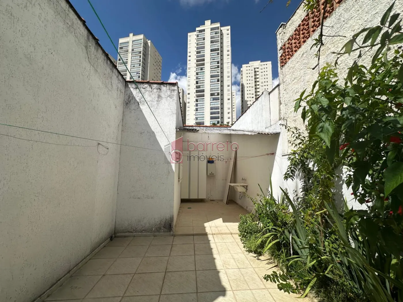 CASA TÉRRA À VENDA NO JARDIM SÃO BENTO EM JUNDIAÍ/SP
