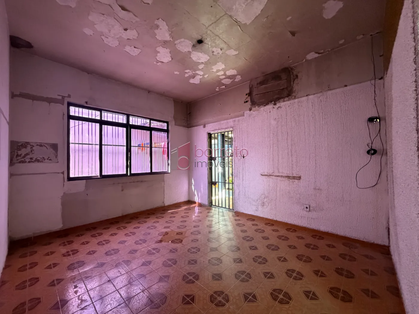 CASA TÉRREA DE USO MISTO À VENDA – VIANELO – JUNDIAÍ/SP