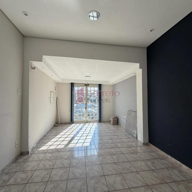 CASA TÉRREA DE USO MISTO À VENDA – VIANELO – JUNDIAÍ/SP