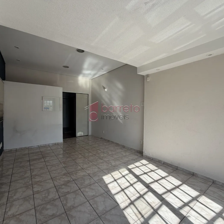 CASA TÉRREA DE USO MISTO À VENDA – VIANELO – JUNDIAÍ/SP