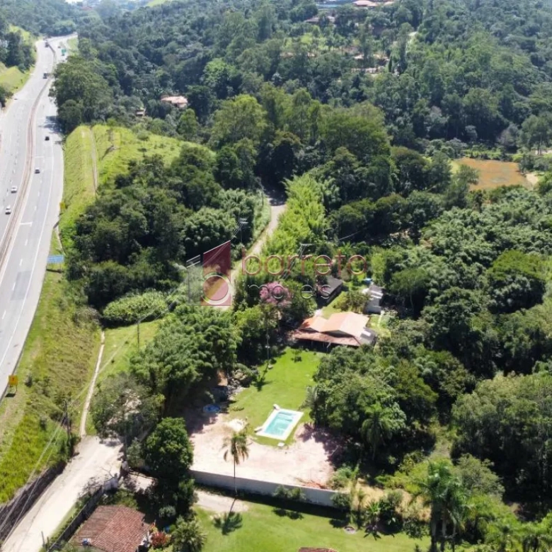 CHÁCARA À VENDA NA MARGINAL DA RODOVIA CONSTÂNCIO CINTRA EM JUNDIAÍ/SP