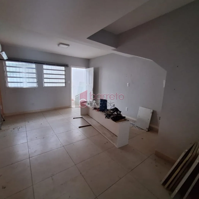 SOBRADO COMERCIAL PARA LOCAÇÃO NO BAIRRO VILA ARENS II – JUNDIAÍ/SP