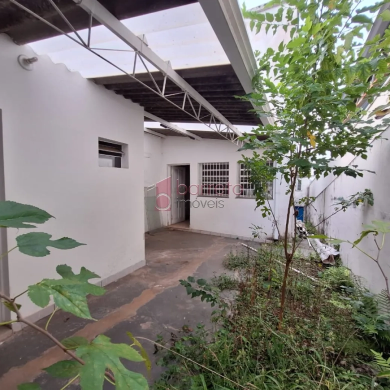 SOBRADO COMERCIAL PARA LOCAÇÃO NO BAIRRO VILA ARENS II – JUNDIAÍ/SP