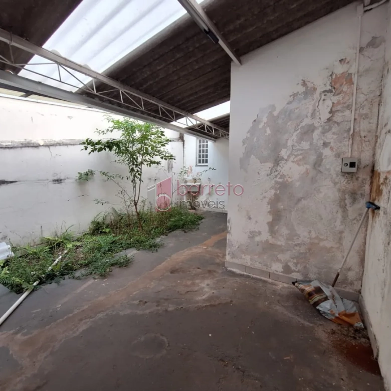 SOBRADO COMERCIAL PARA LOCAÇÃO NO BAIRRO VILA ARENS II – JUNDIAÍ/SP