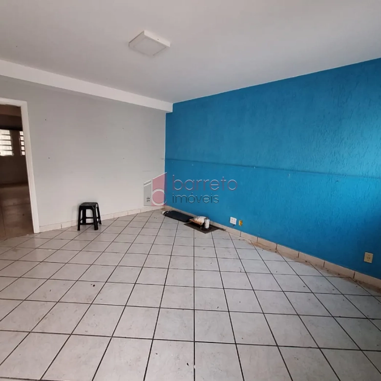 SOBRADO COMERCIAL PARA LOCAÇÃO NO BAIRRO VILA ARENS II – JUNDIAÍ/SP