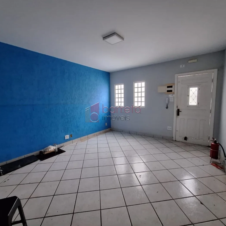 SOBRADO COMERCIAL PARA LOCAÇÃO NO BAIRRO VILA ARENS II – JUNDIAÍ/SP