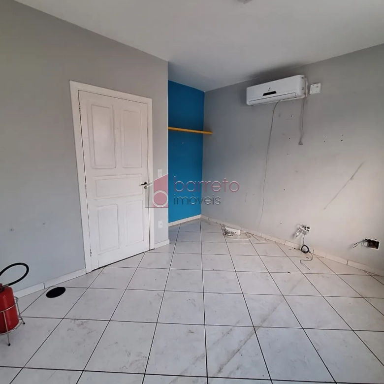 SOBRADO COMERCIAL PARA LOCAÇÃO NO BAIRRO VILA ARENS II – JUNDIAÍ/SP