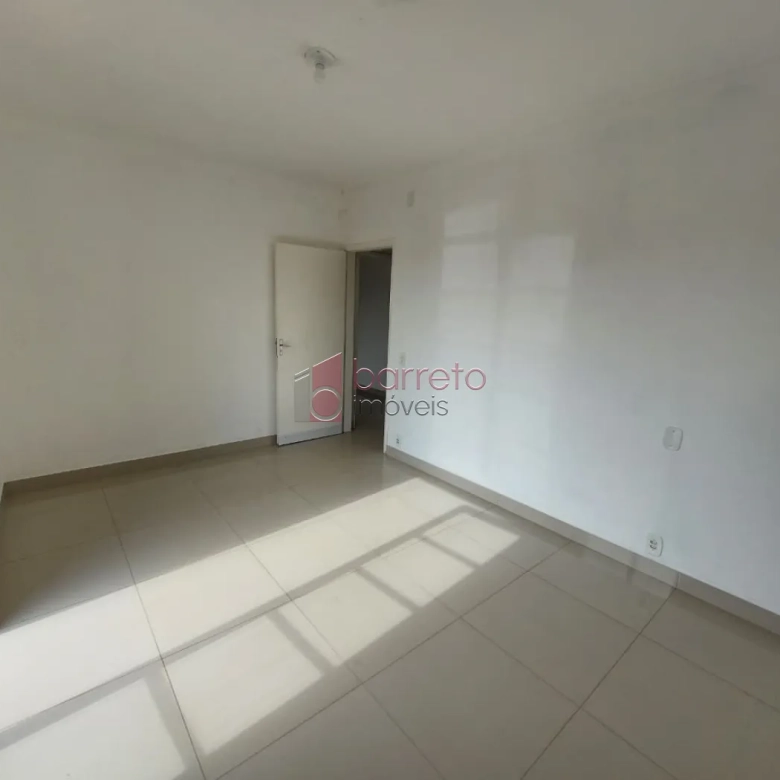 SOBRADO PARA VENDA E LOCAÇÃO COMERCIAL NO BAIRRO VILA RAFAEL DE OLIVEIRA – JUNDIAÍ/SP