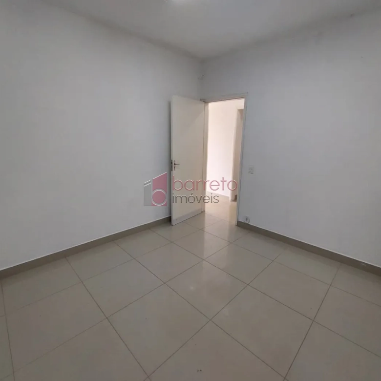SOBRADO PARA VENDA E LOCAÇÃO COMERCIAL NO BAIRRO VILA RAFAEL DE OLIVEIRA – JUNDIAÍ/SP