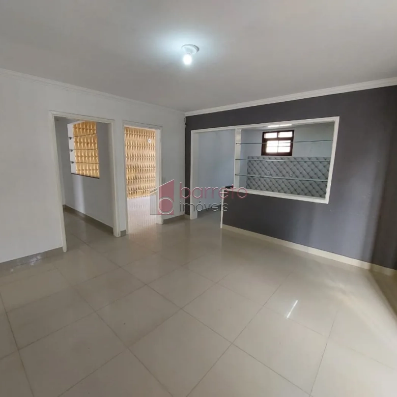 SOBRADO PARA VENDA E LOCAÇÃO COMERCIAL NO BAIRRO VILA RAFAEL DE OLIVEIRA – JUNDIAÍ/SP