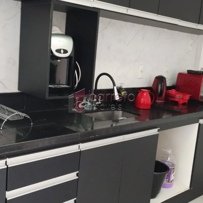 SOBRADO PARA LOCAÇÃO COMERCIAL NO VILA VIANELO – JUNDIAÍ/SP