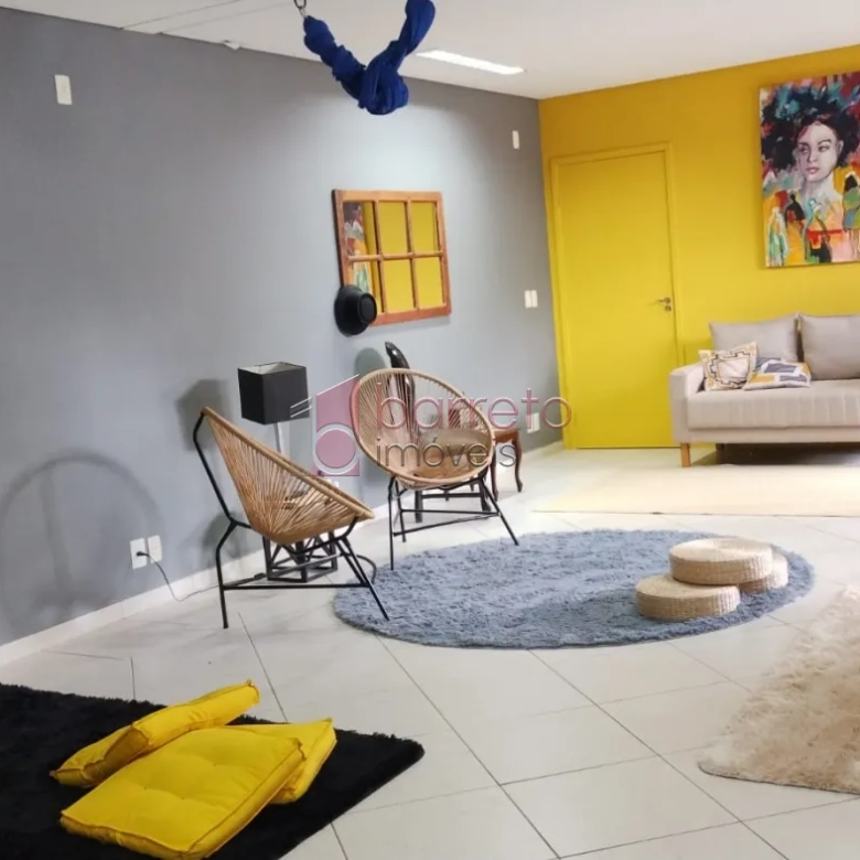 SOBRADO PARA LOCAÇÃO COMERCIAL NO VILA VIANELO – JUNDIAÍ/SP