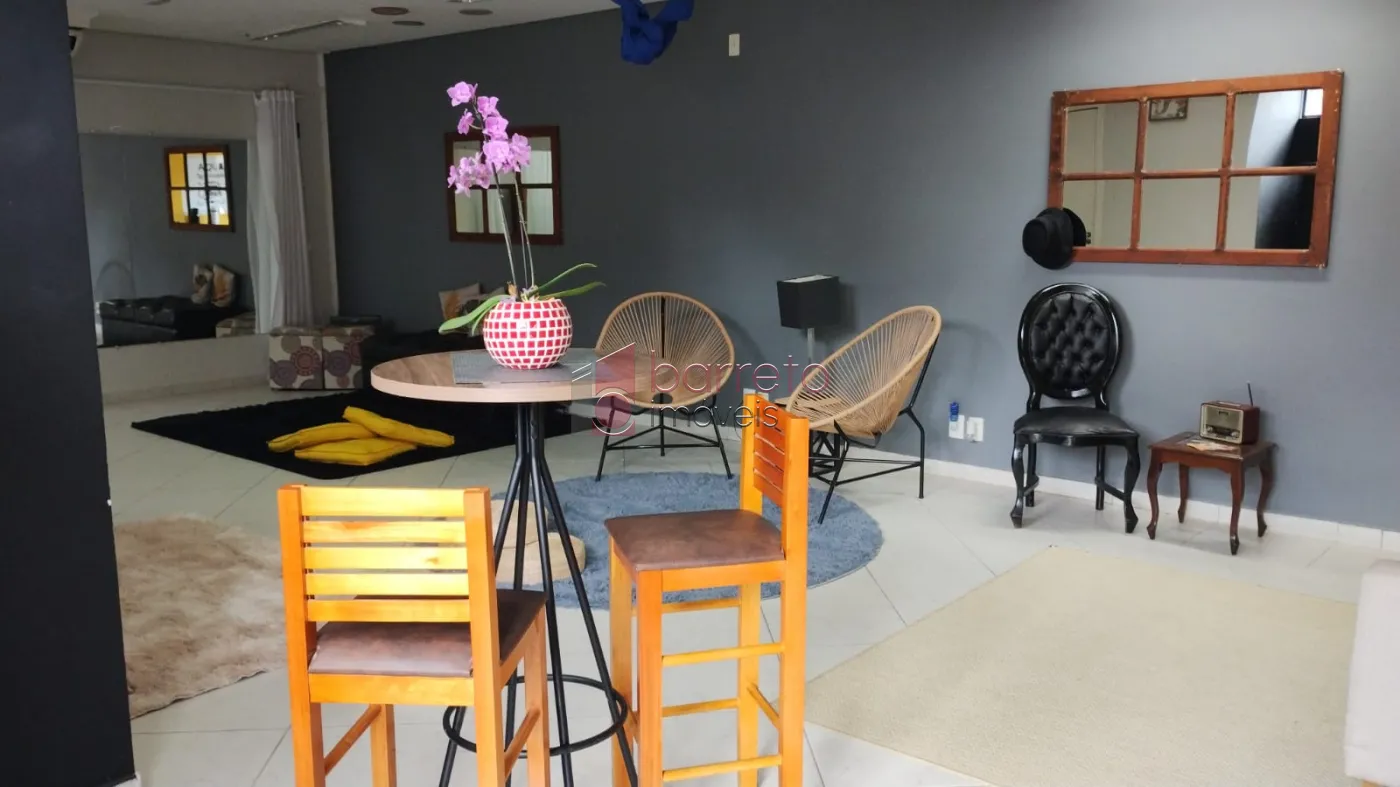 SOBRADO PARA LOCAÇÃO COMERCIAL NO VILA VIANELO – JUNDIAÍ/SP