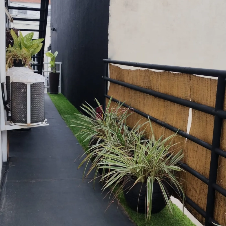 SOBRADO PARA LOCAÇÃO COMERCIAL NO VILA VIANELO – JUNDIAÍ/SP